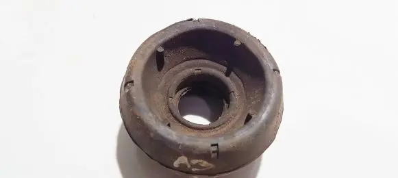 Volkswagen Golf IV Coil spring mount 1j0412331c