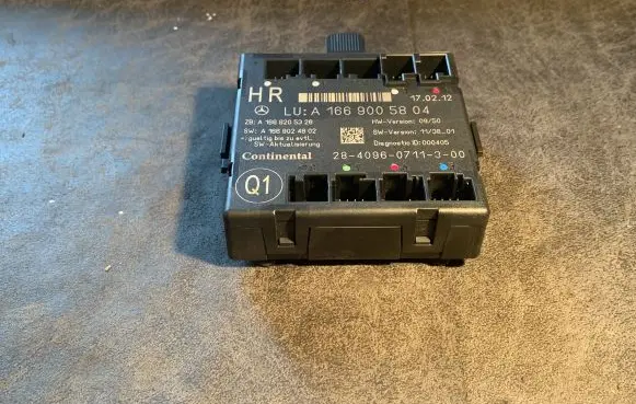 Mercedes-Benz ML W166 Door control unit/module A1669005804