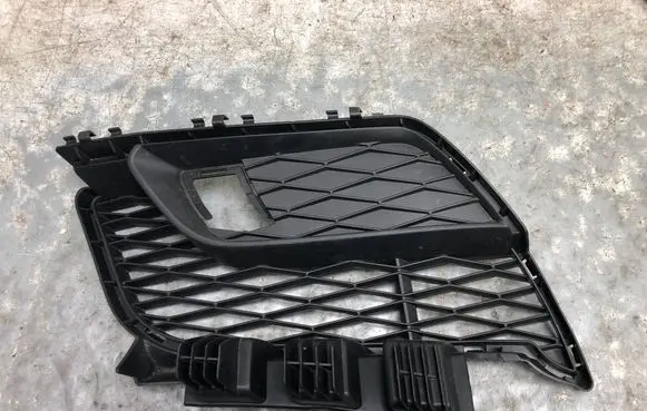 Toyota Supra A90 Front bumper lower grill 8811317-BILI 8811317