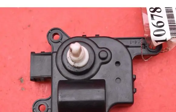 Tesla Model S Air flap motor/actuator D332GG6AA