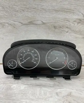 BMW X3 F25 Speedometer (instrument cluster) 19153310 35993480 9364608