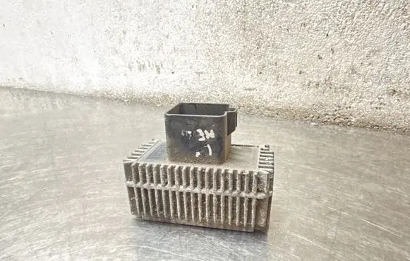 Opel Meriva A Glow plug pre-heat relay 55354141 51299018A