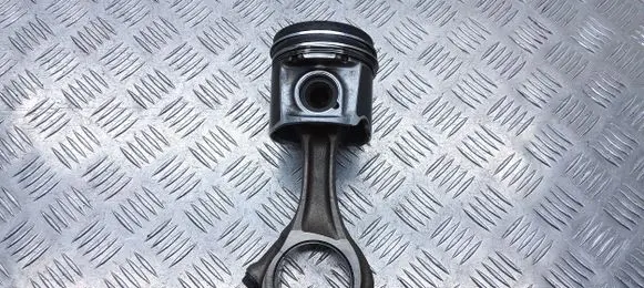 Fiat Ducato Piston with connecting rod