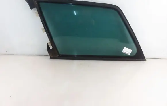 Audi A4 S4 B5 8D Rear side window