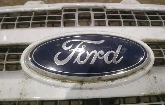 Ford Transit Manufacturer badge logo/emblem