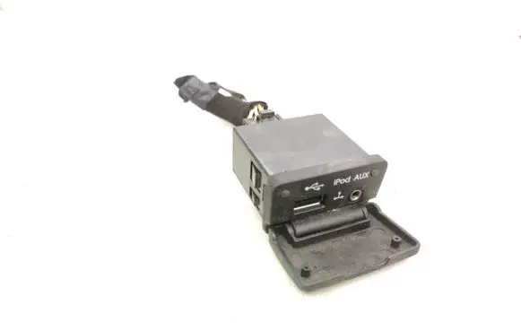 KIA Ceed USB socket connector 202006806