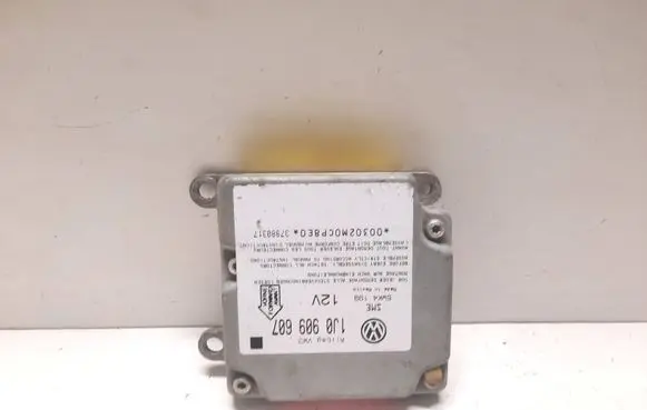 Volkswagen PASSAT B5 Airbag control unit/module 1J0909607