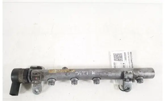 Mercedes-Benz CLS C219 Fuel main line pipe a6420700495