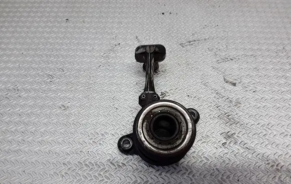 Renault Megane II Clutch slave cylinder 8200046102