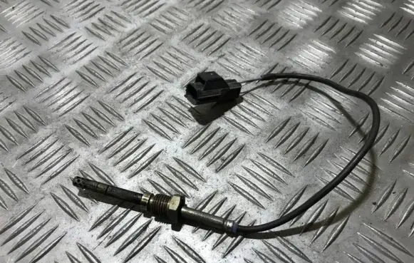 Volvo V50 Exhaust gas temperature sensor 31293031