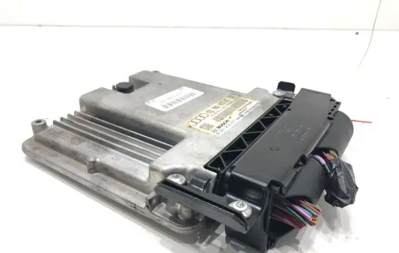 Audi A4 S4 B8 8K Engine control unit/module ECU