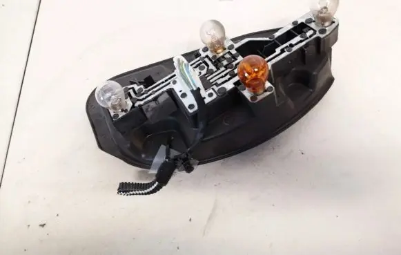 Citroen C5 Tail light bulb cover holder