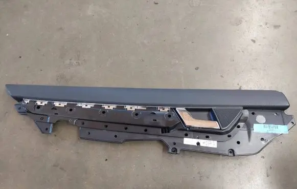 Mercedes-Benz C W204 Rear door interior handle trim Li0017277