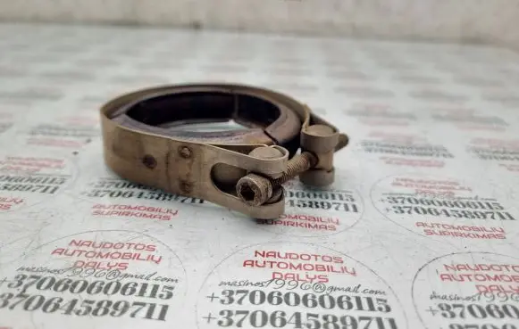 Volkswagen Golf Plus Muffler pipe connector clamp 1K0253725