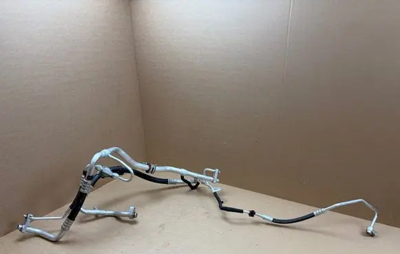 Ford Mustang Mach-E Air conditioning (A/C) pipe/hose 