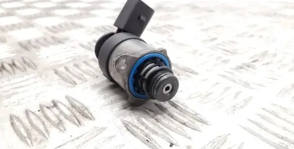 Fuel pressure sensor