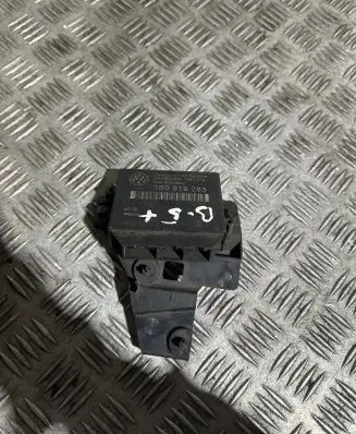 Volkswagen PASSAT B5 Parking PDC control unit/module 3B0919283