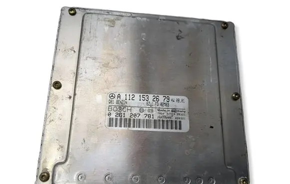 Mercedes-Benz CLK A209 C209 Engine control unit/module A1121532679 26RT0000 0261207781