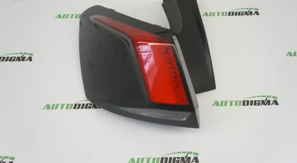 Peugeot 3008 II Rear/tail lights 9810477180