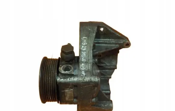 Iveco Massif Power steering pump 4MB23