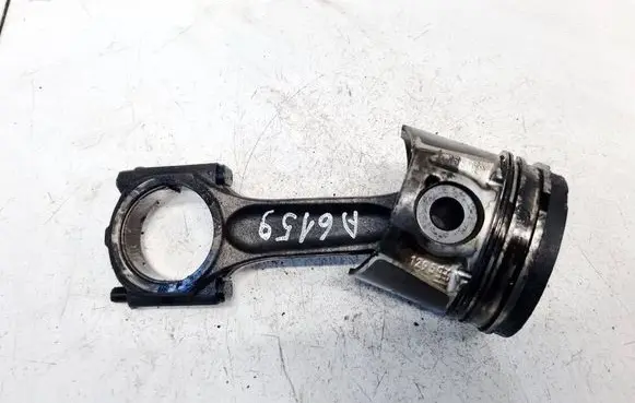 Opel Vectra C Piston with connecting rod 0107200