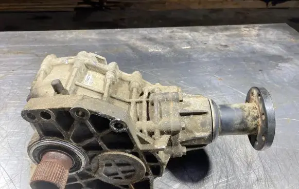 Hyundai Santa Fe Gearbox transfer box case 070402127