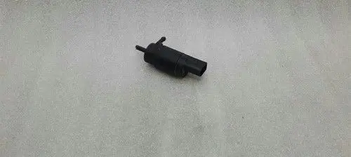 Mercedes-Benz SL R230 Windscreen/windshield washer pump A2108690921