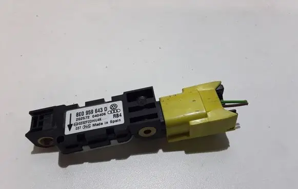 Volkswagen Phaeton Airbag deployment crash/impact sensor 8E0959643D