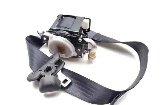 Ford Ranger Front seatbelt AB3921611B08A 7212551 T89438T