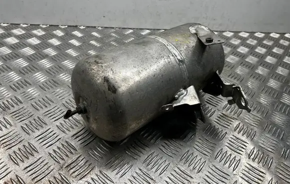 Mercedes-Benz GLC X253 C253 Air suspension tank/reservoir A2133200015