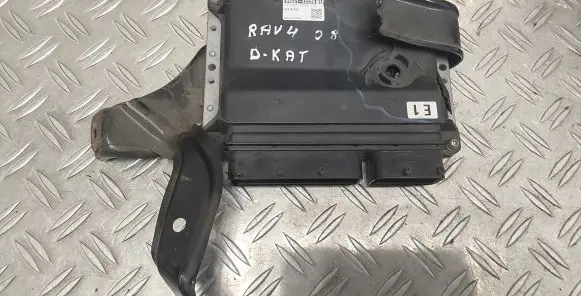 Toyota RAV 4 (XA30) Engine control unit/module 8966142C00