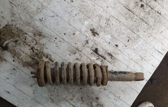 Honda HR-V Front shock absorber with coil spring NOCODE