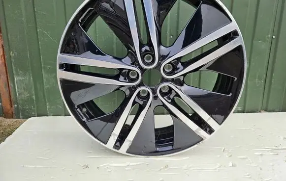 BMW i3 R20 alloy rim 6856899