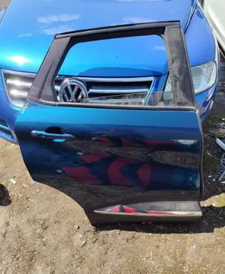 Renault Captur Rear door 324225367321
