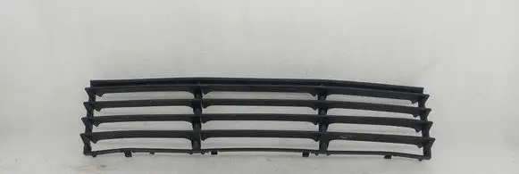Volkswagen PASSAT B5 Front bumper lower grill 3B0853677E