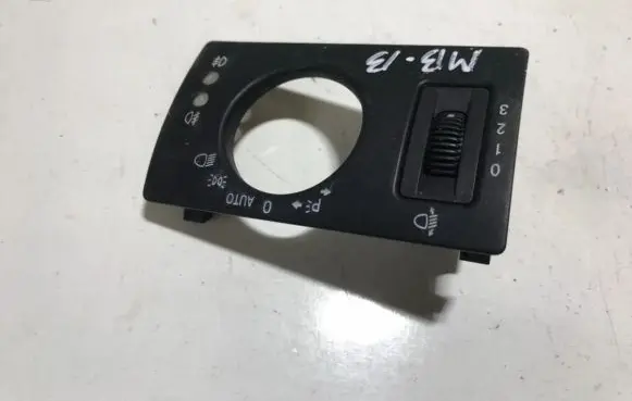 Mercedes-Benz B W245 Headlight level height control switch a169680