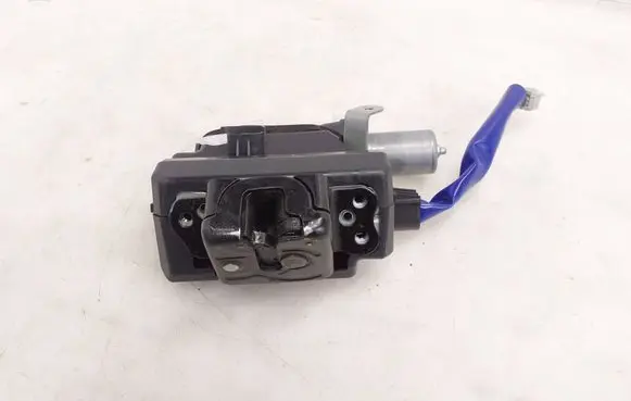 Toyota RAV 4 (XA50) Tailgate/trunk/boot lock/catch/latch