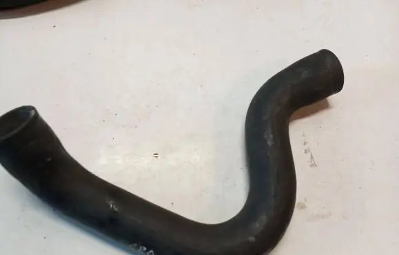 Volvo V60 Engine coolant pipe/hose 30680912