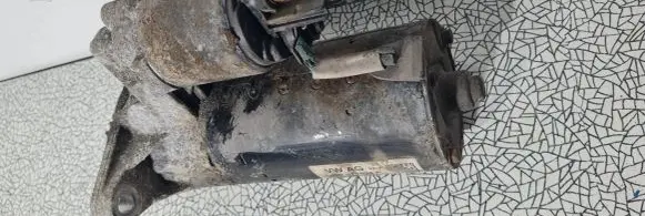 Skoda Octavia Mk2 (1Z) Starter motor 02E911024A