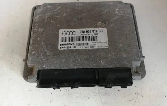 Audi A3 S3 8L Engine control unit/module 06A906019BG