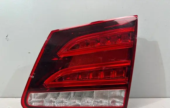 Mercedes-Benz E W212 Tailgate rear/tail lights A2129062203