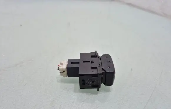 Nissan Murano Z50 Seat heating switch 
