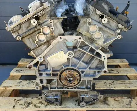 Jaguar S-Type Engine