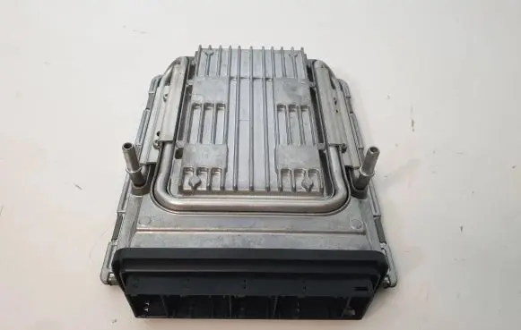 BMW 5 F10 F11 Engine control unit/module ECU 7613202 5WK93940 DMEMSD850