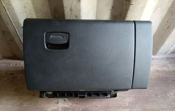 Renault Koleos II Glove box set 685003744R