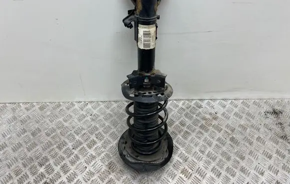 Mercedes-Benz E W212 Front shock absorber with coil spring A2123204013