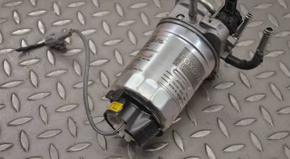 Toyota Land Cruiser (BJ70) Fuel filter 