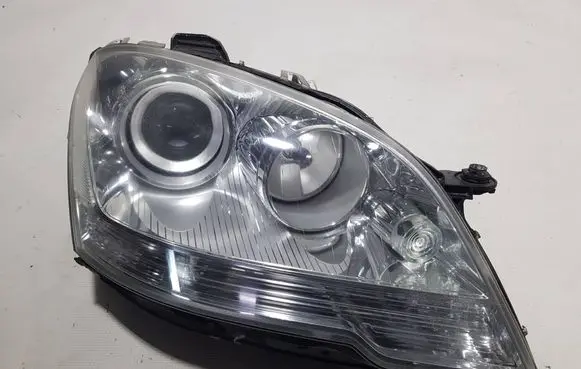 Mercedes-Benz ML W164 Headlight/headlamp A1648207861FFR A1648207861