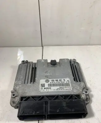 Skoda Octavia Mk2 (1Z) Engine control unit/module 03G906021TB