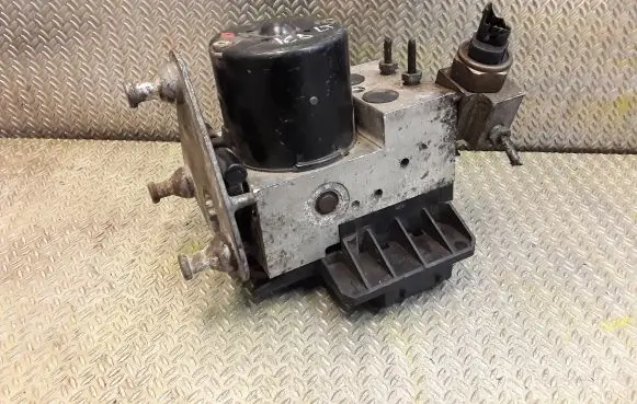 Mercedes-Benz A W168 ABS Pump 0034317412 0130108068